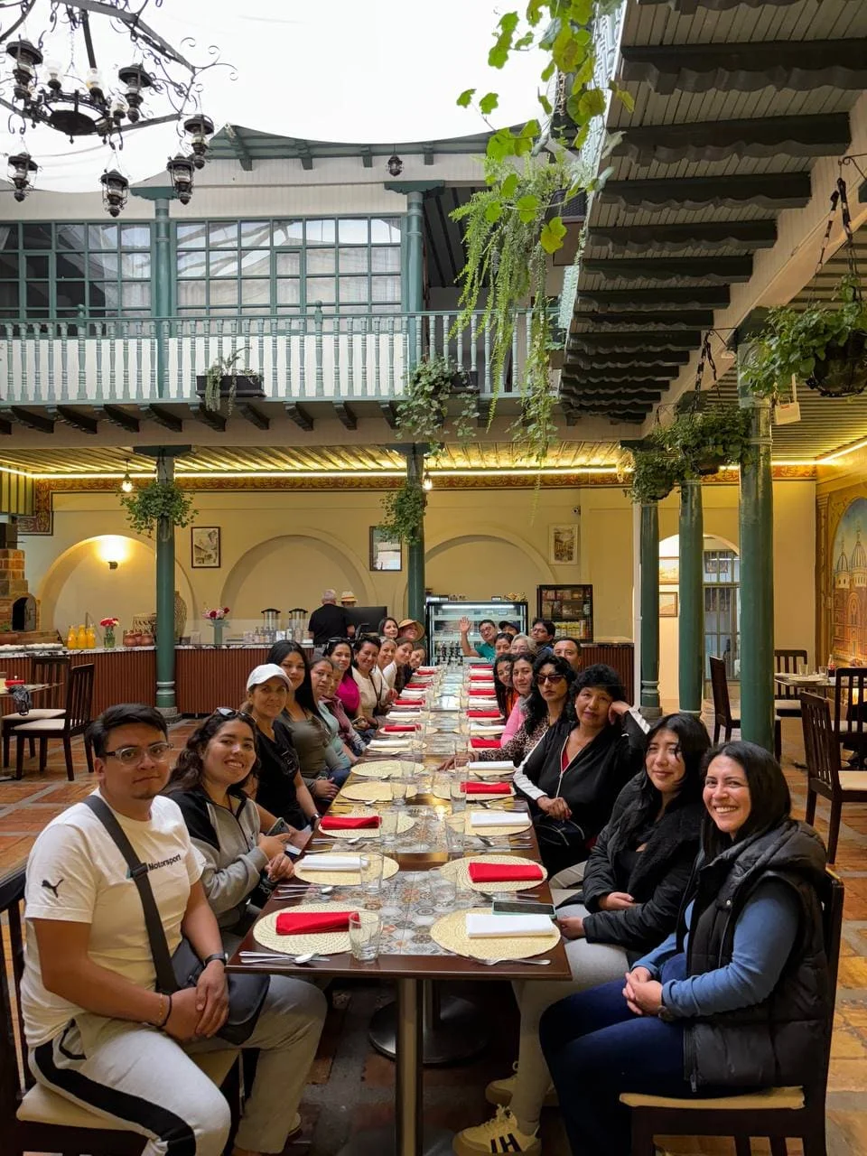 Restaurante Aleros - Comida tradicional ecuatoriana